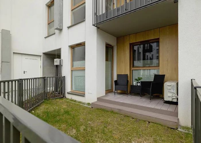 Lema 19 Uniqe In With Garden Air Conditioning Parking Near Tauron Arena By Renters Prestige